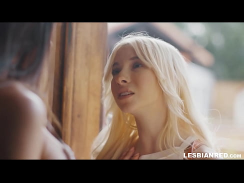 ❤️ Dekle pride domov čez nekaj mesecev in na koncu poje pičko svoje mačehe ☑ Anal video na sl.pornpk.ru ❌❤